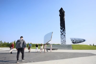 Мемориал в Дони